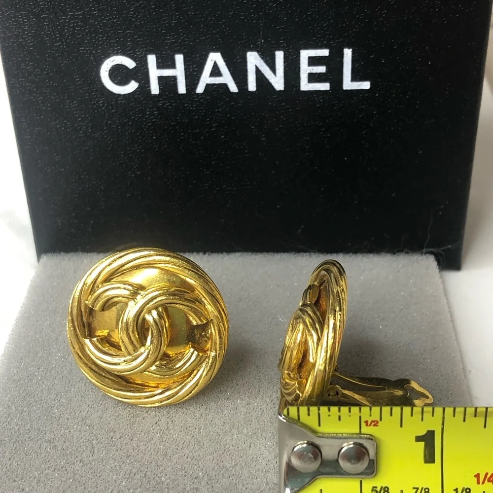 CHANEL Gold Interlinked CC Rope Bezel Detail Statement Earrings w/ Box